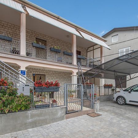 Apartmenst Saban 1709 Murine Exterior photo