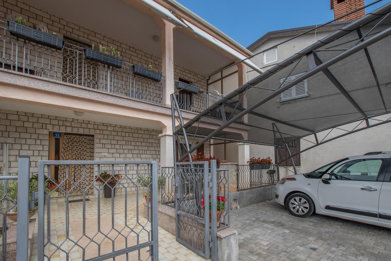 Apartmenst Saban 1709 Murine Exterior photo
