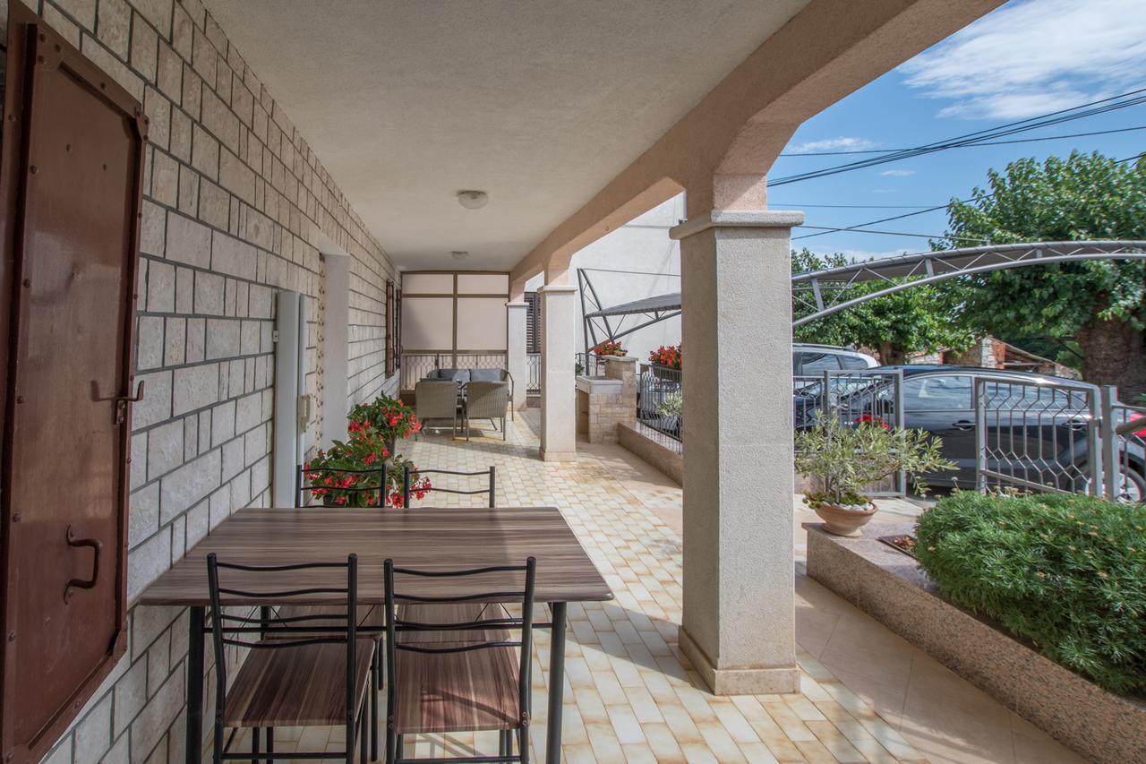 Apartmenst Saban 1709 Murine Exterior photo