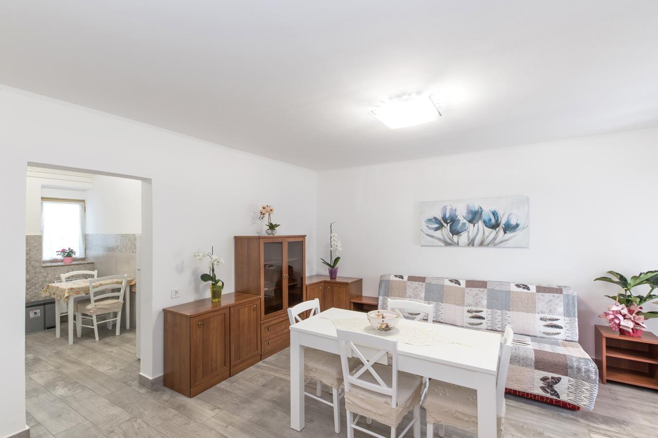 Apartmenst Saban 1709 Murine Exterior photo